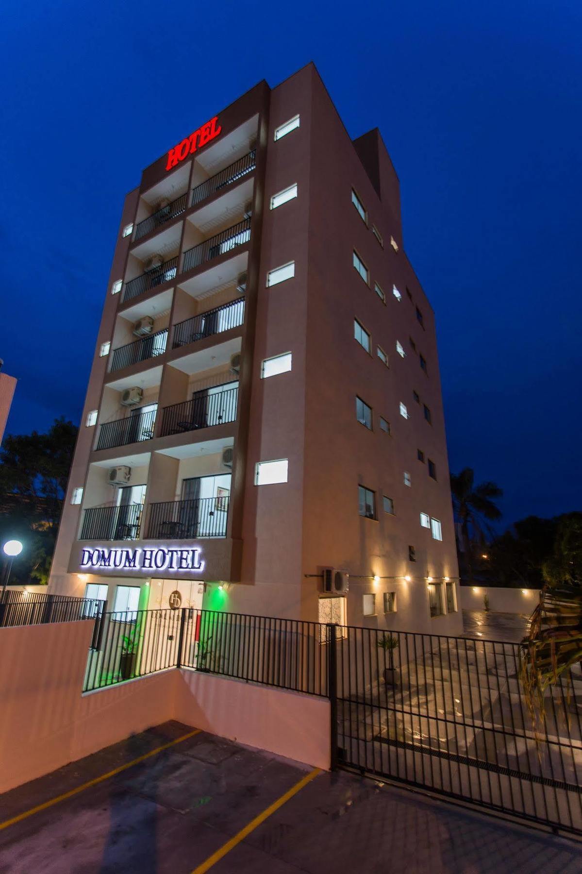 Domum Hotel Pindamonhangaba Dış mekan fotoğraf