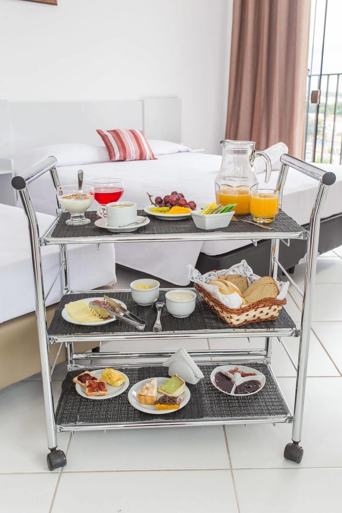 Domum Hotel Pindamonhangaba Dış mekan fotoğraf
